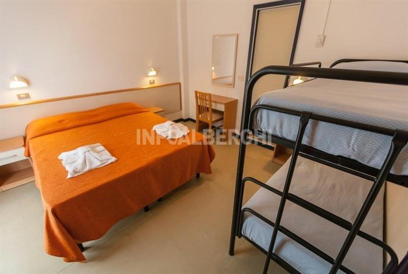 Hotel Paradiso Ρίμινι Εξωτερικό φωτογραφία