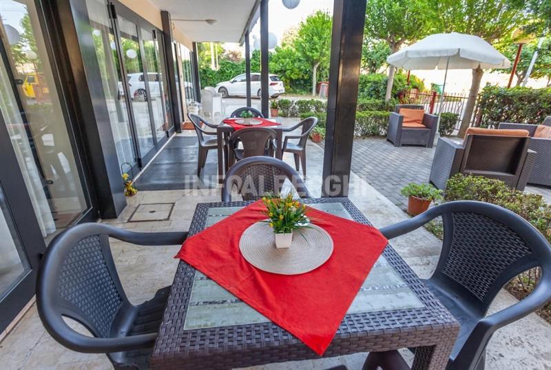 Hotel Paradiso Ρίμινι Εξωτερικό φωτογραφία