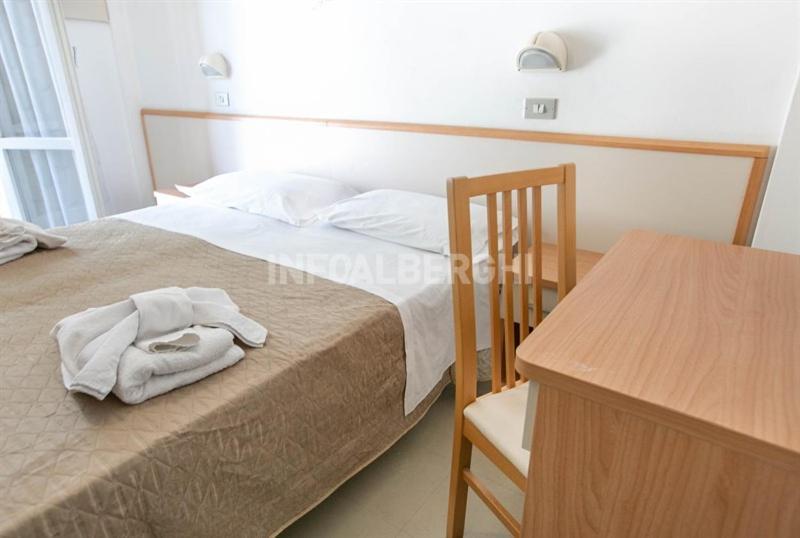 Hotel Paradiso Ρίμινι Εξωτερικό φωτογραφία
